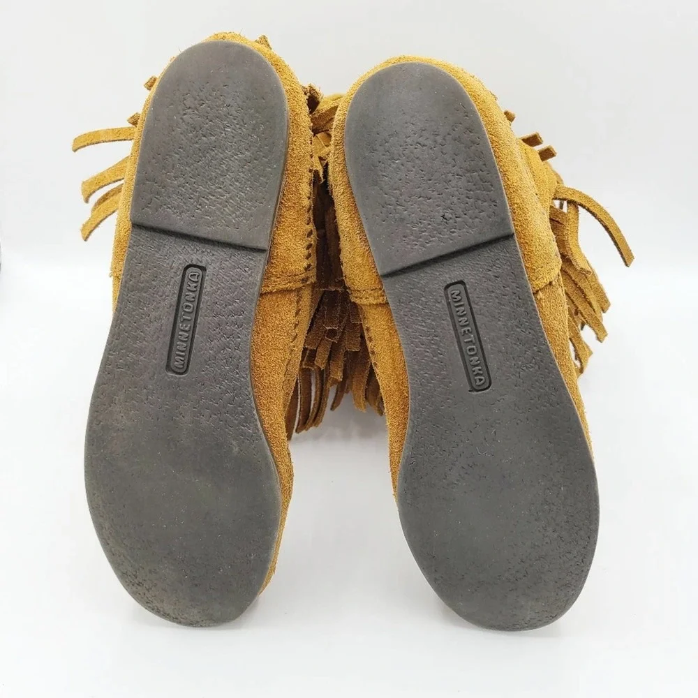 Minnetonka 3 Layer Fringe Boot Brown Suede